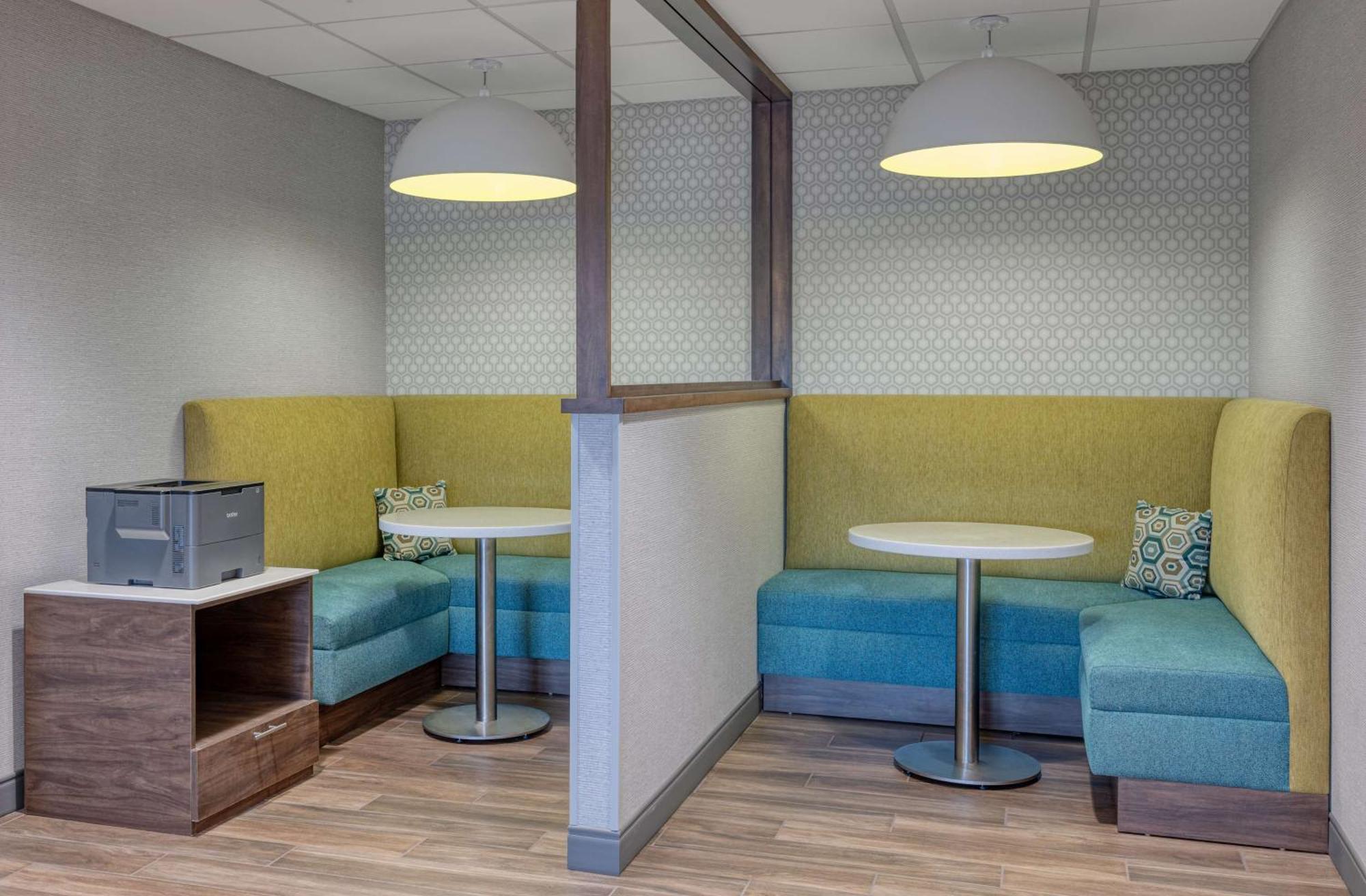 Hampton Inn Cleveland-Airport/Tiedeman Road Brooklyn Dış mekan fotoğraf