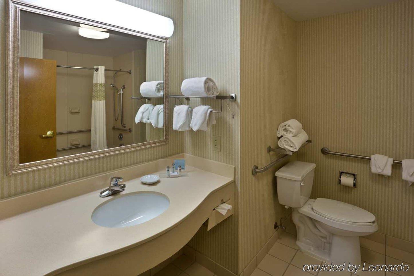 Hampton Inn Cleveland-Airport/Tiedeman Road Brooklyn Oda fotoğraf