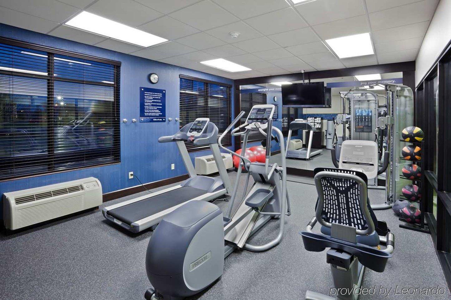 Hampton Inn Cleveland-Airport/Tiedeman Road Brooklyn Konforlar fotoğraf